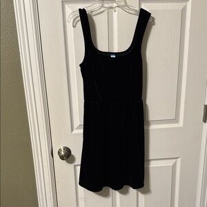 Old Navy Black Sheath Mini Dress Scoop Neck Sleeveless